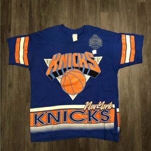 Vtg DEADSTOCK 90’s Salem Sportswear New York Knicks Double Sided Shirt Large.